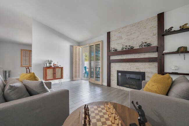 Building Photo - 77576 Cll Las Brisas N