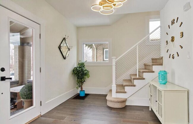 Building Photo - 3504 N Gaylord St