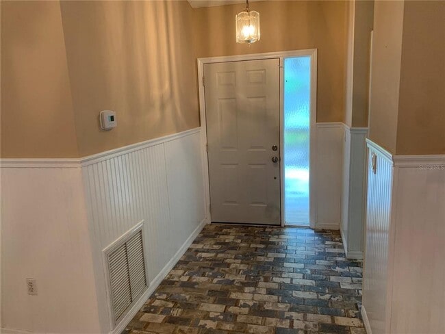 Building Photo - 3071 Spirea St