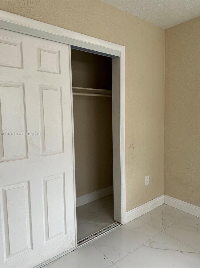 Building Photo - 6235 Dawson St