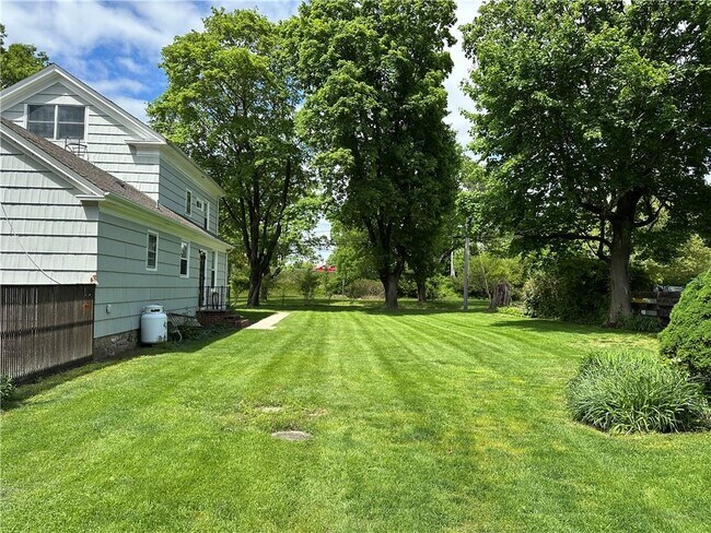 Building Photo - 3560 Kingstown Rd