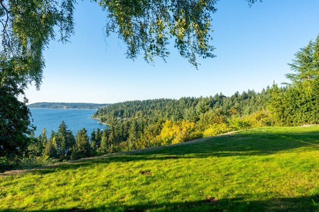 Building Photo - 3bd/1.5ba Burien House