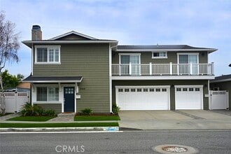 Building Photo - 24818 Woodward Ave