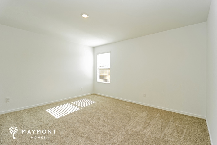 Building Photo - 1009 Birkdale Dr