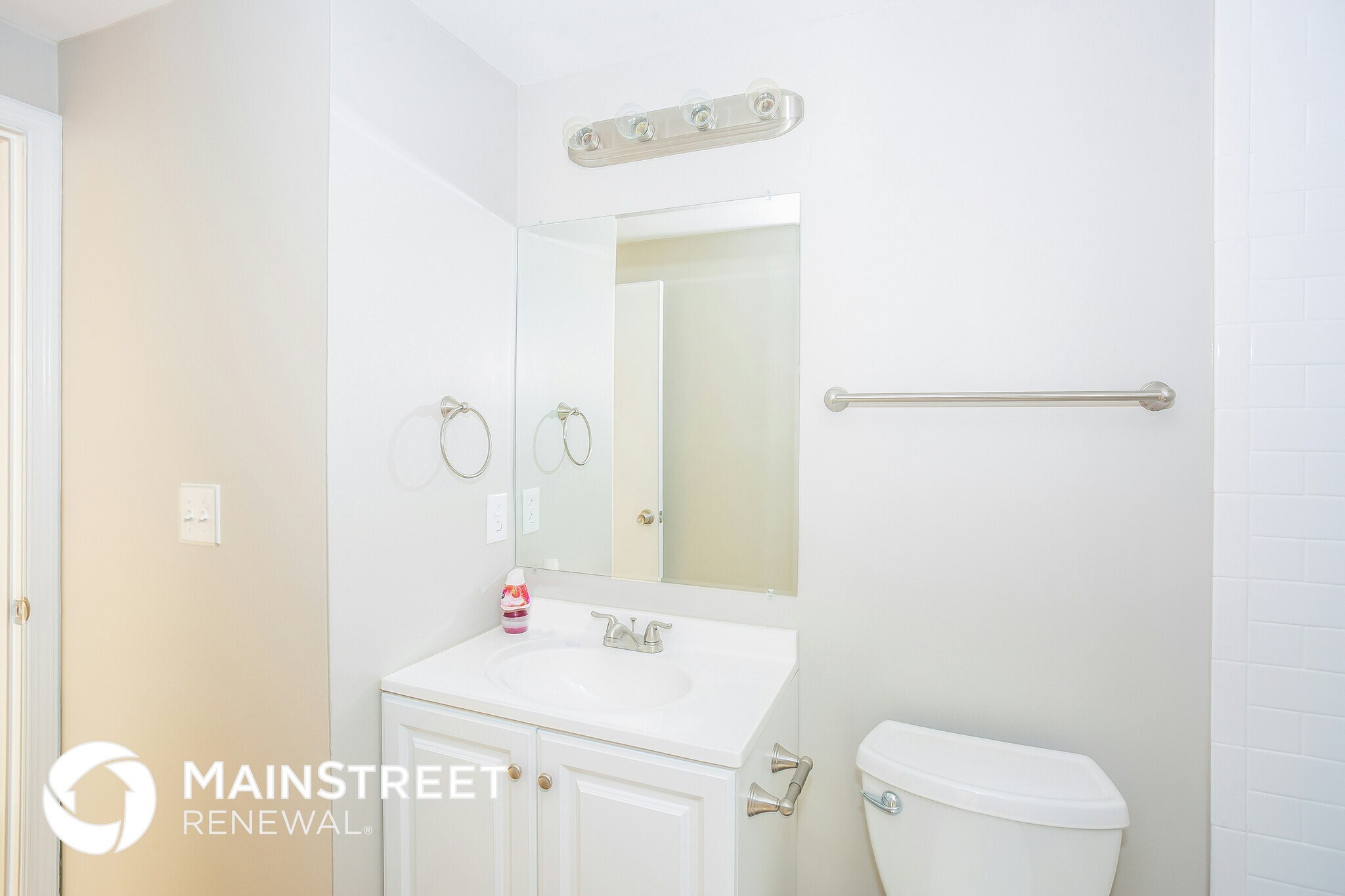 Building Photo - 1931 Teresa Jill Dr