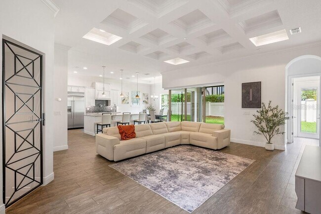 Building Photo - 706 Canopy Estate Dr