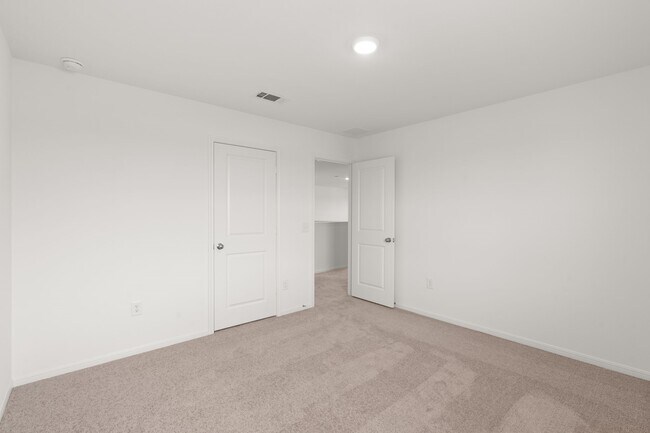 Building Photo - 21131 Turtle Gln Ln