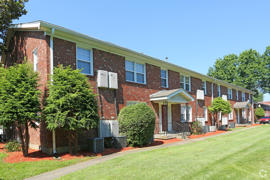 Building Photo - Village Park Apartments