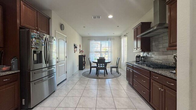 Building Photo - Home for rent