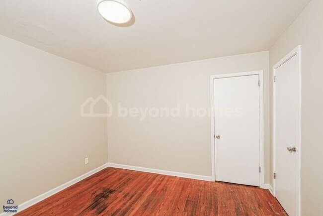 Building Photo - Ready to love where you live? 3 Bed 1 Bath Home Ready for You!