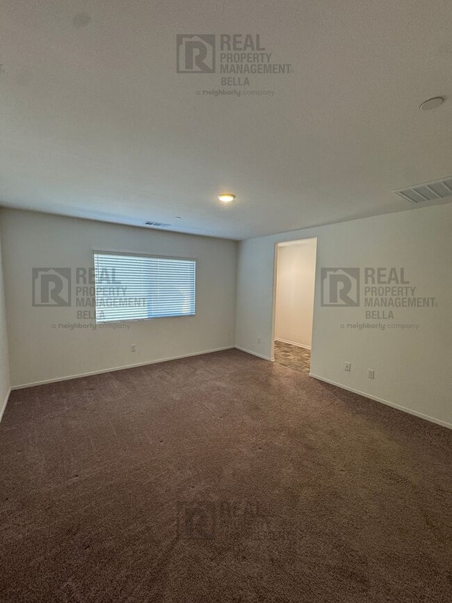 Building Photo - Gated Canyon Hills Gem – 3 Bedrooms, 2.5 B...