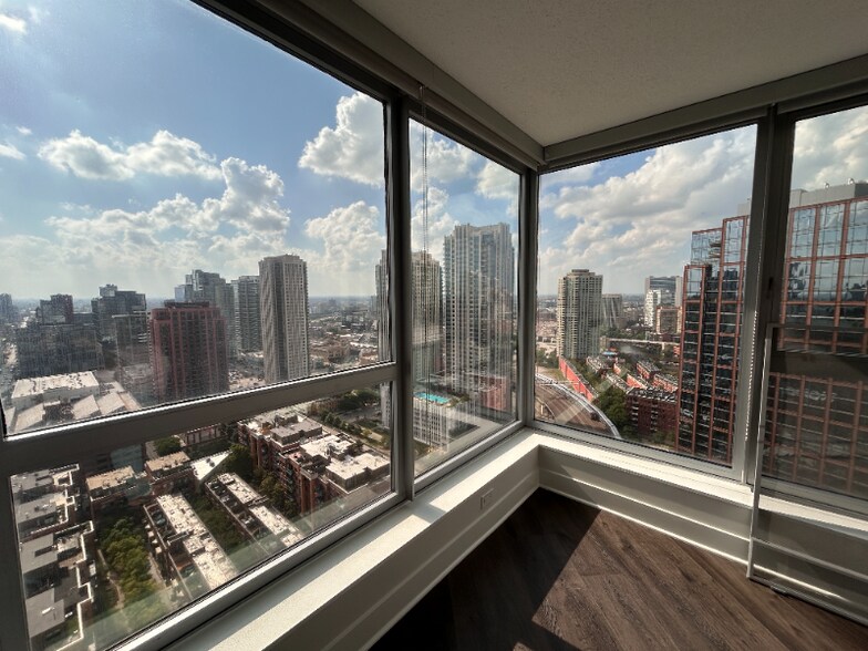 Building Photo - 309 N Canal St