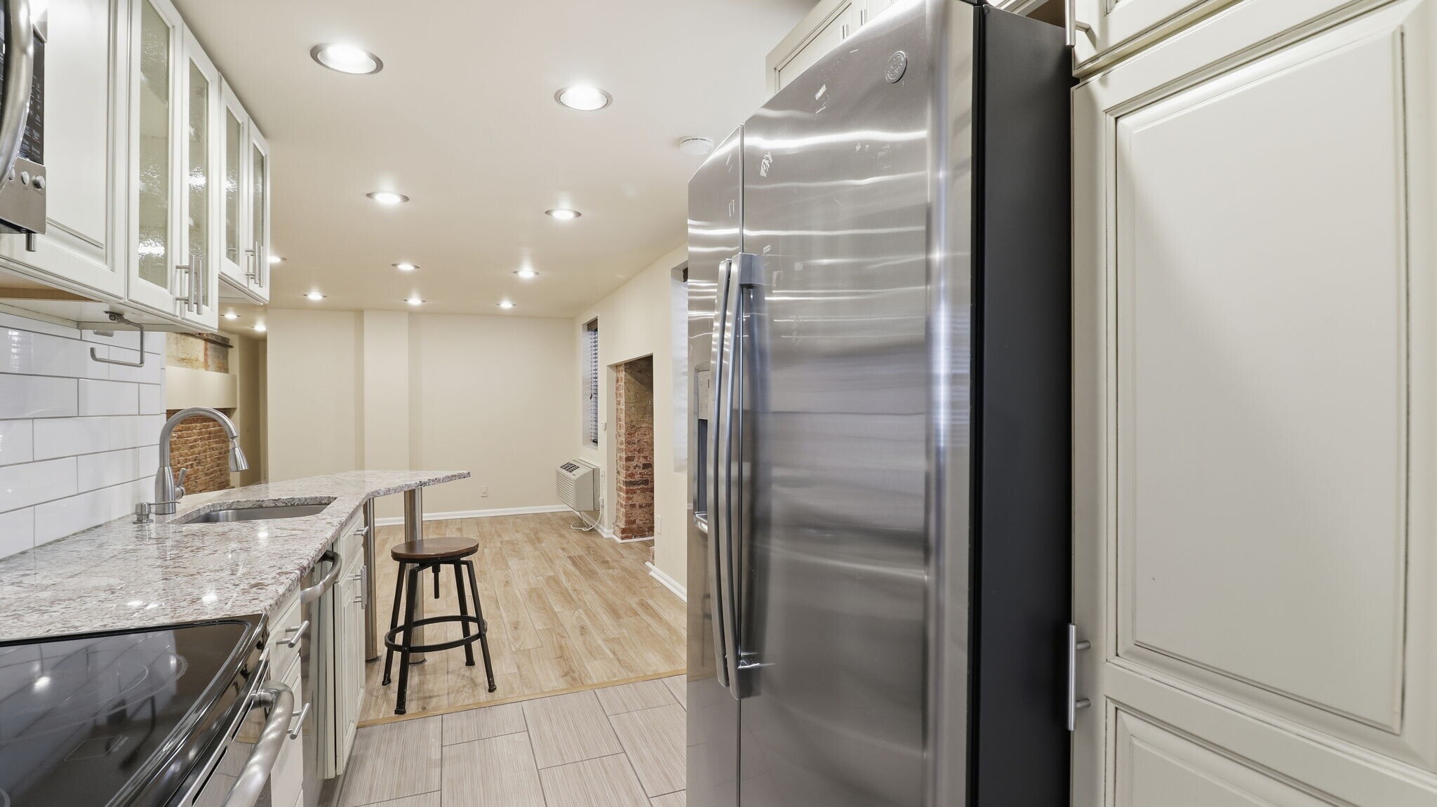 Building Photo - 1450 Harvard St NW