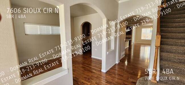 Building Photo - 7606 N Sioux Cir
