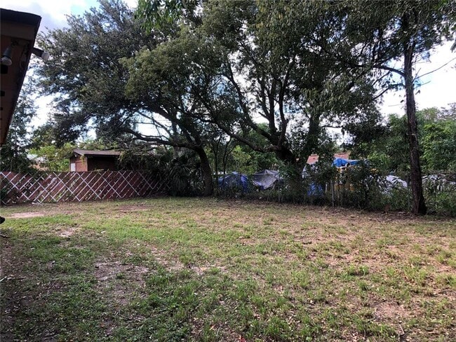 Building Photo - 7069 Scrub Oak Ln