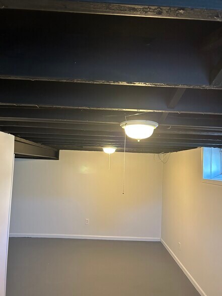 Building Photo - 126 Larkins Xing