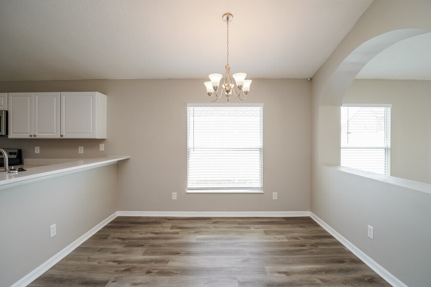 Building Photo - 3108 Linton Rd