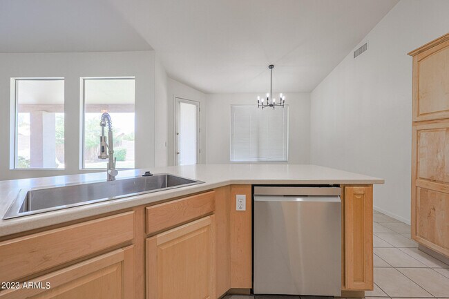 Building Photo - 24645 N 45th Dr