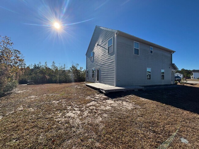 Building Photo - Single Family Home in Cul-de-sac- Holly Ridge