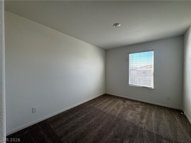 Building Photo - 9250 Innot Ave