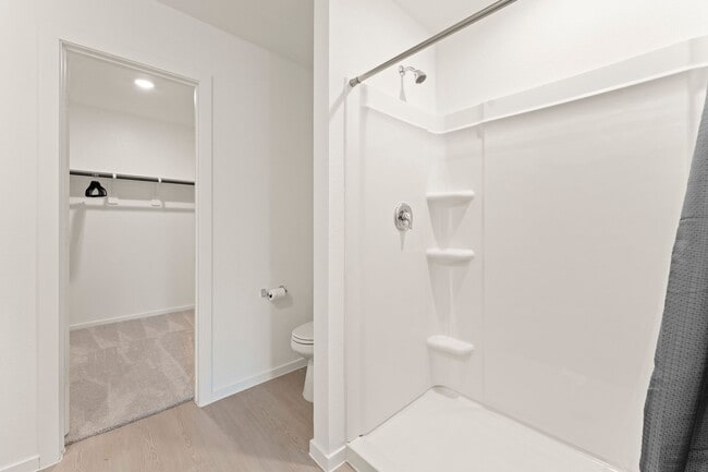 Building Photo - 29022 Rustic Windmill Wy