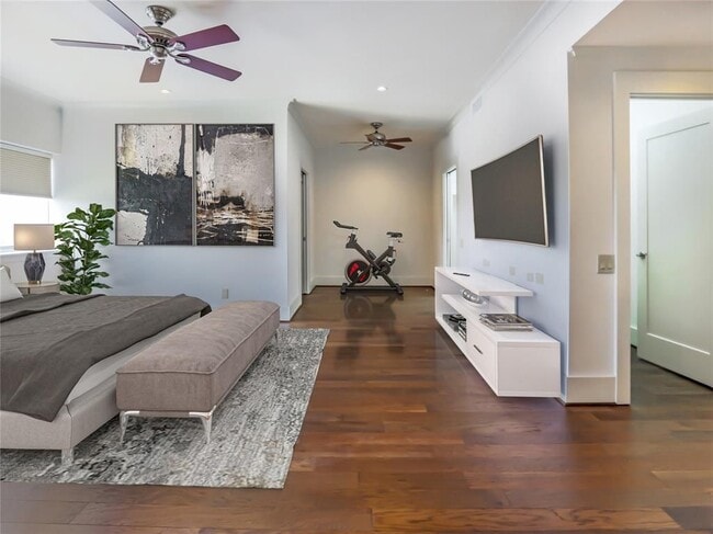 Building Photo - 2929 Buffalo Speedway