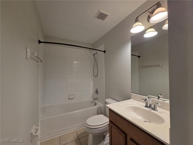 Building Photo - 9069 Gervais Cir