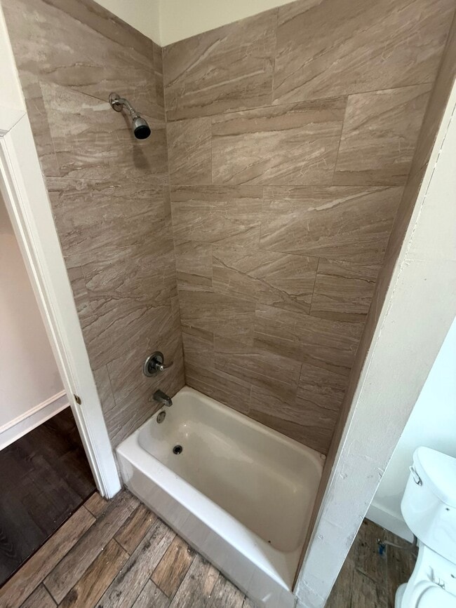 Building Photo - 52 N Dewey St