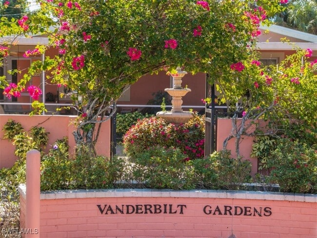 Building Photo - 742 109th Ave N