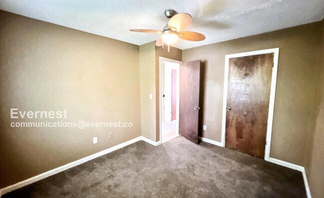 Building Photo - 5243 Donlyn Dr