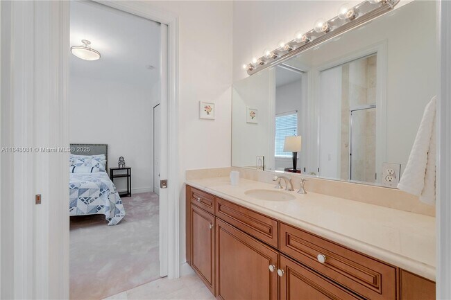 Building Photo - 10175 SW 75th Pl