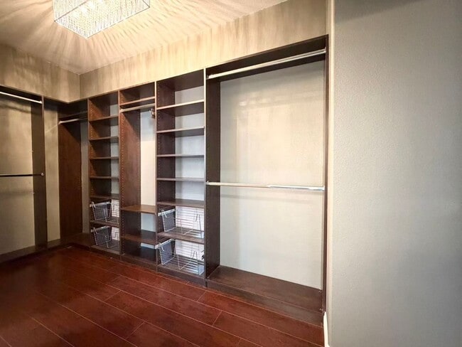 Building Photo - Wonderful corner lot home features 4 bedrooms and 3 full bathrooms