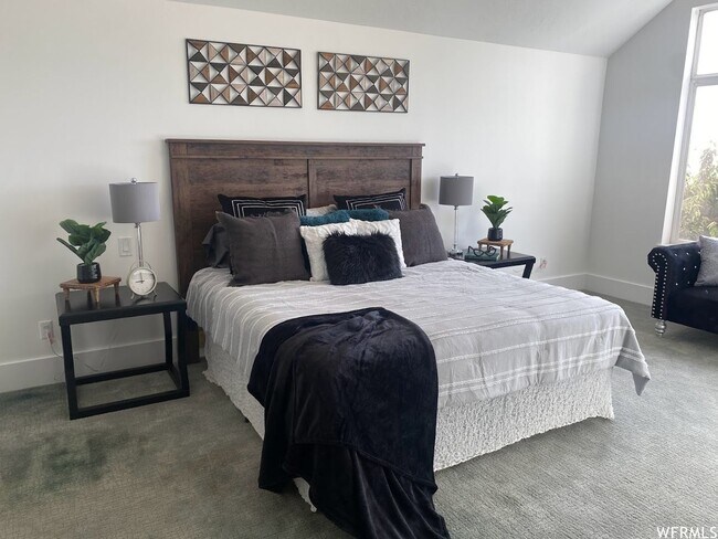 Building Photo - 4100 Sqft Gorgeous Home with Amazing Temple and Valley Views