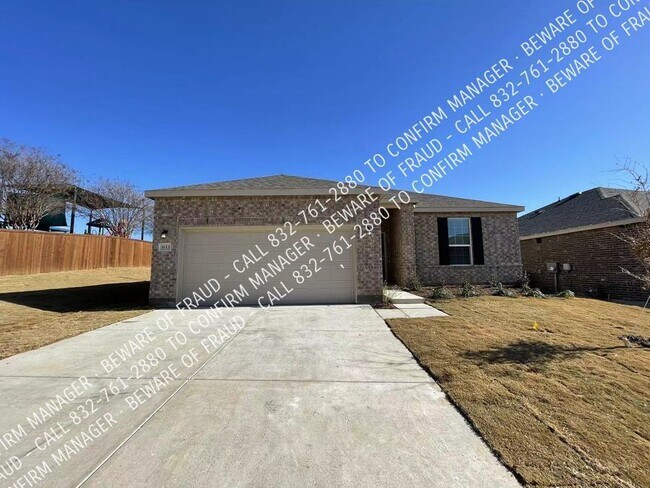 Building Photo - 8113 Branch Hollow Trail