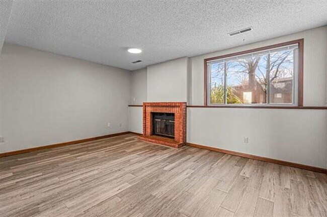 Building Photo - $1,250 | 2 Bedroom, 1 Bathroom Condo | No Pets | Available for Immediate Move In!