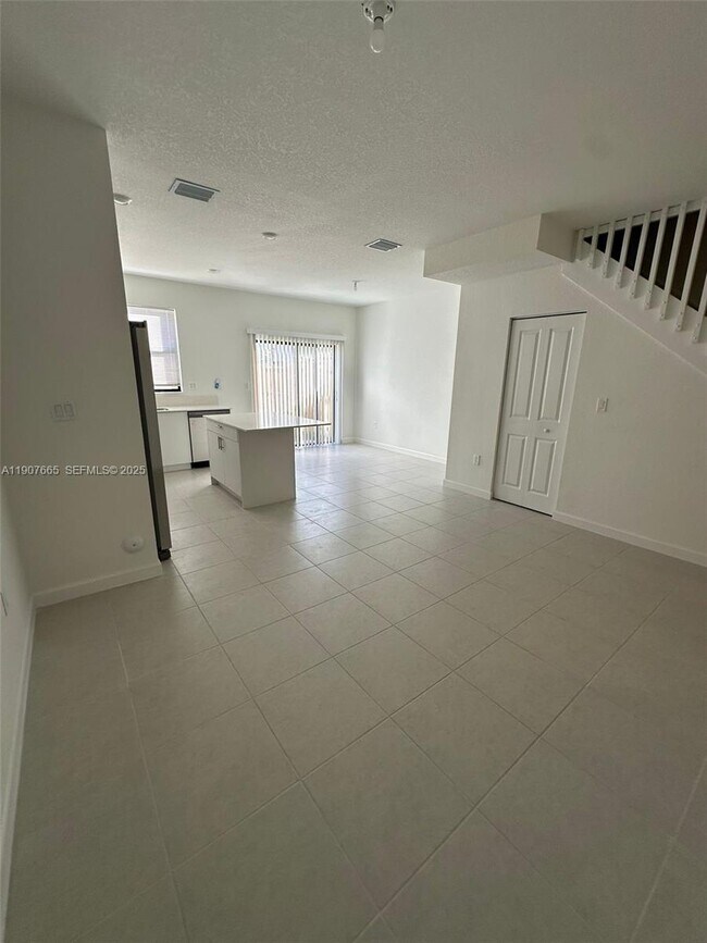 Building Photo - 12848 SW 232nd Ter