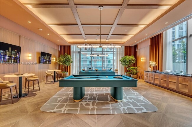 Building Photo - 77 SE 5th St