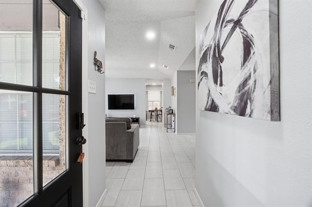 Primary Photo - 9780 Windy Rdg Rd