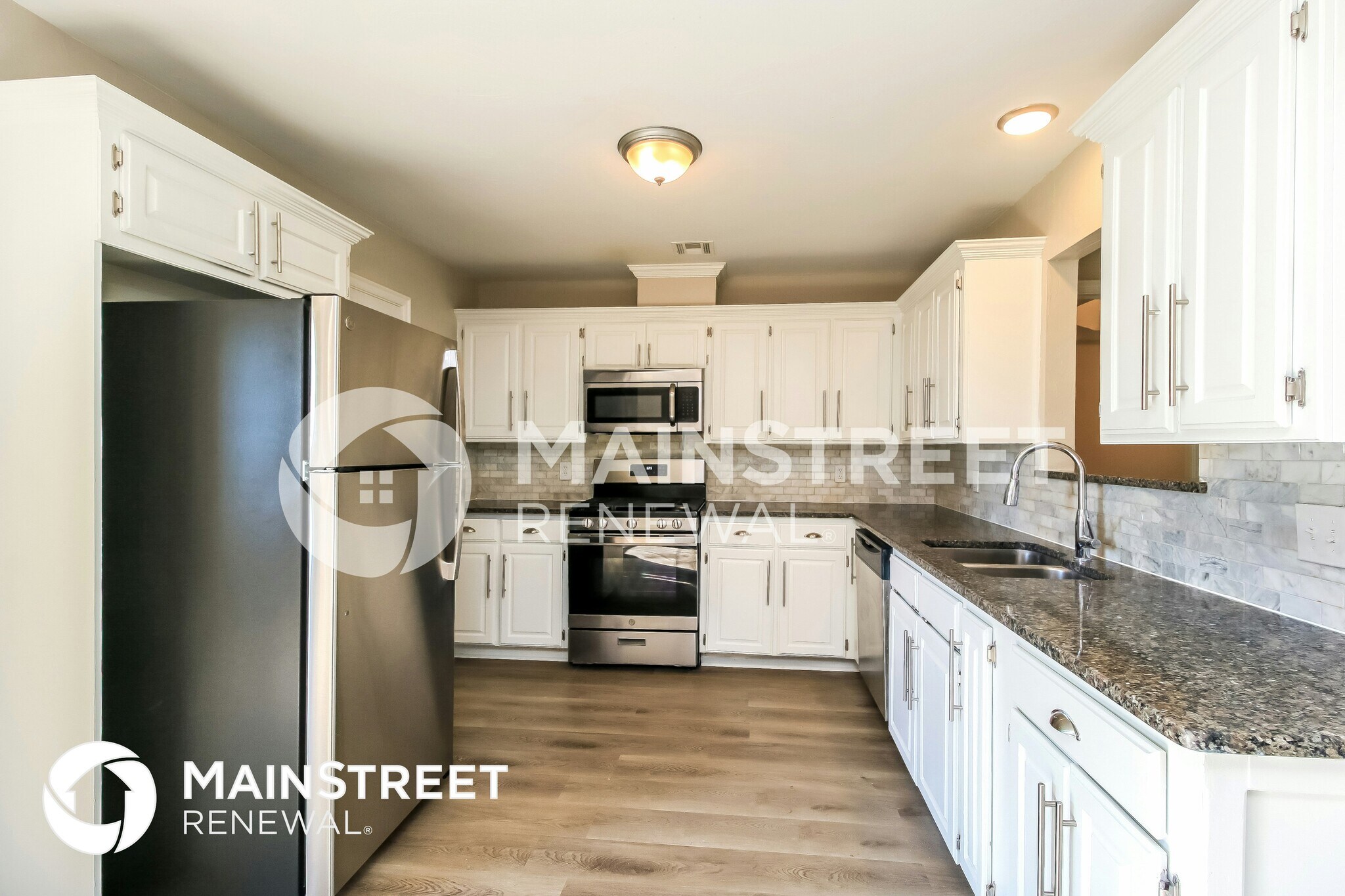 Building Photo - 4008 Beachcomber Dr