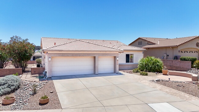 Building Photo - 4579 S Camino del Tejon