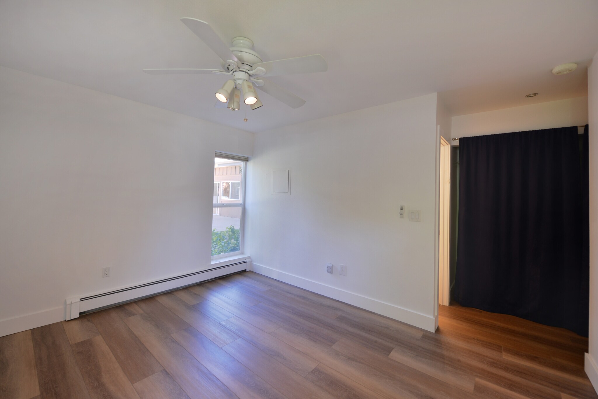 PRIMARY BED - 620 Mathews St