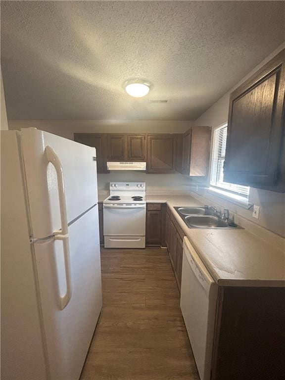 Building Photo - 520 N Betty Jo Dr