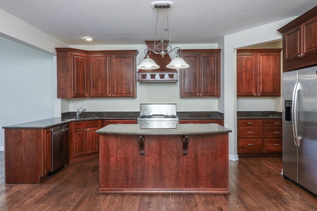 Building Photo - 4171 Royal Mews Cir