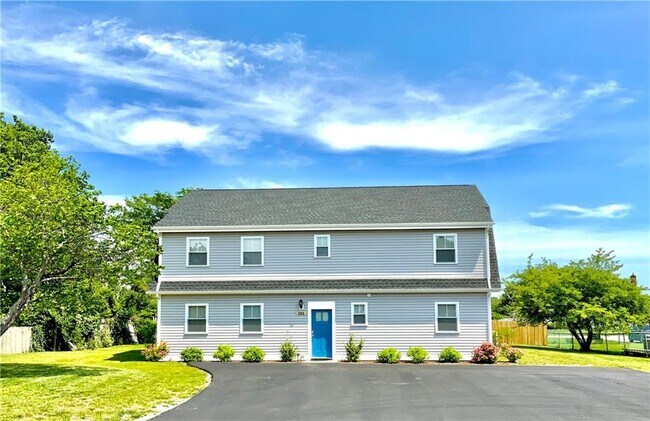 Primary Photo - 253 Oliphant Ln