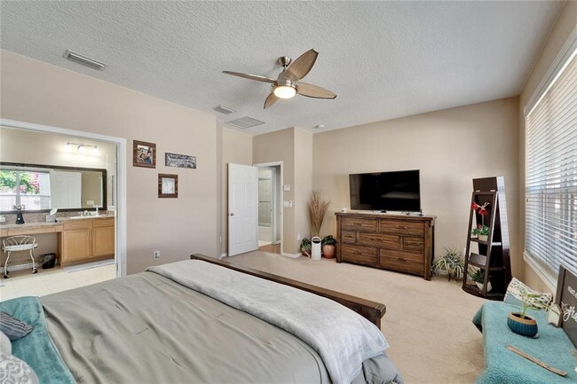 Building Photo - 11018 Wildcat Dr