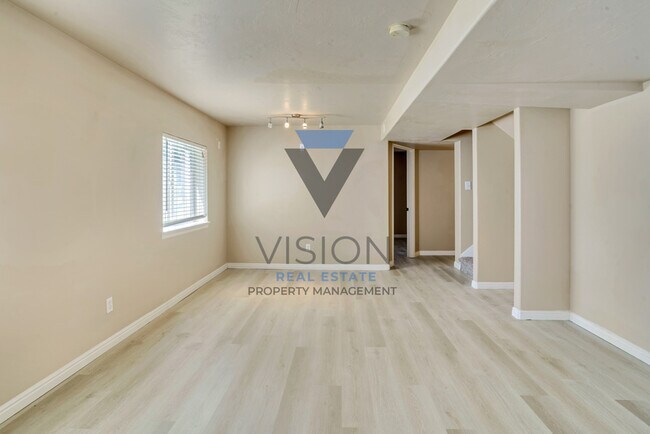 Building Photo - 1482 E 1280 S
