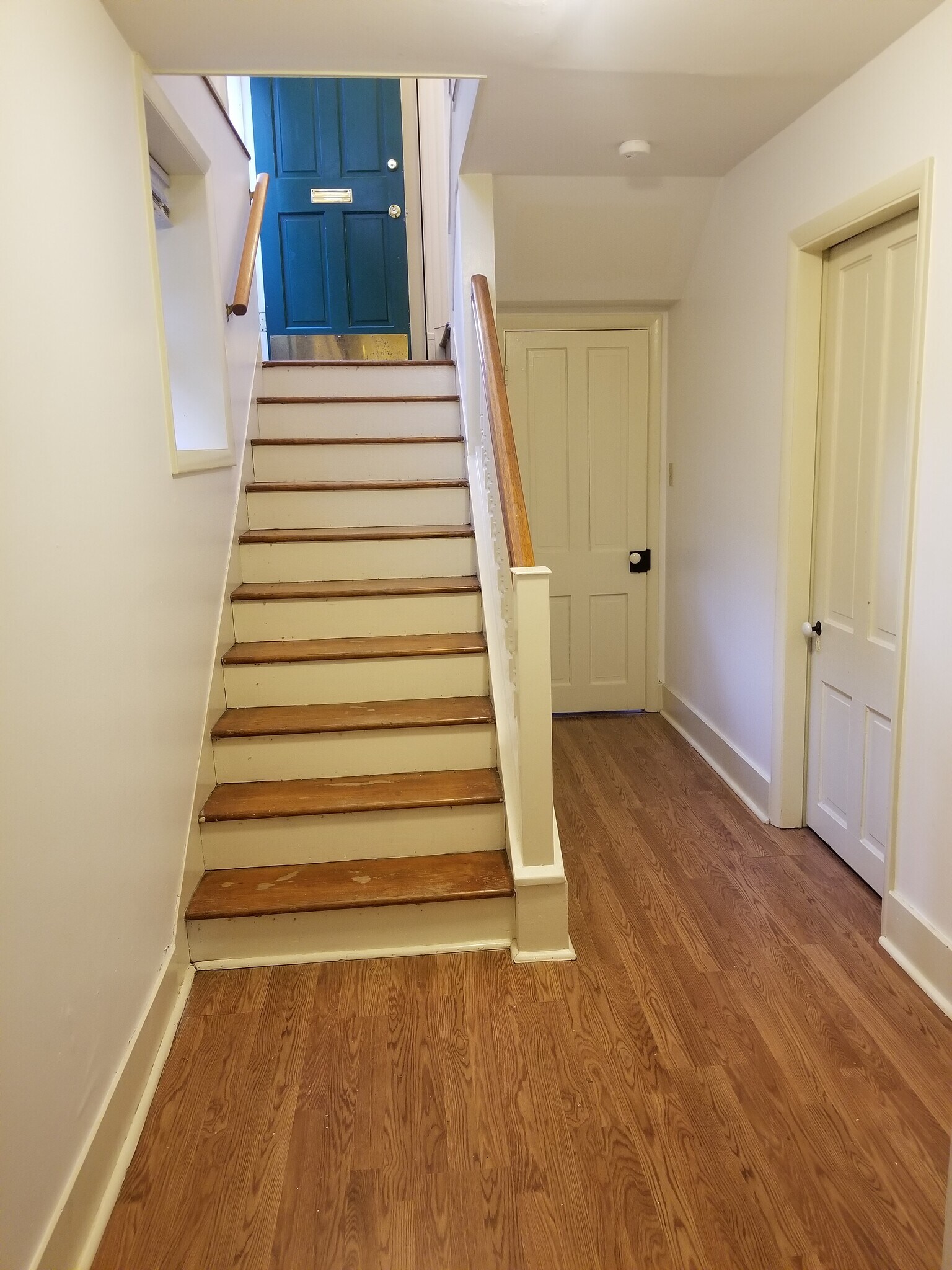 Building Photo - 125 Peyton St