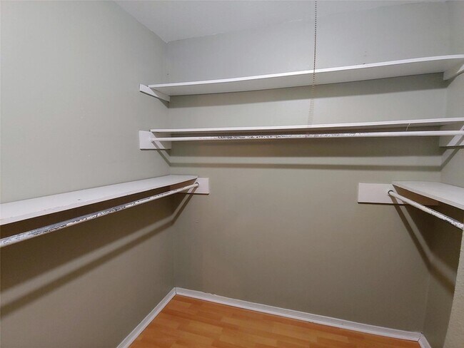 Building Photo - 3300 Clawson Rd