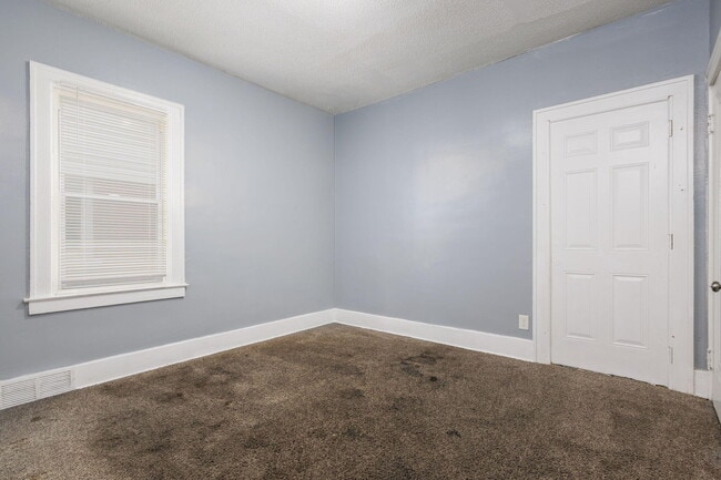 Building Photo - 19572 Alcoy Ave