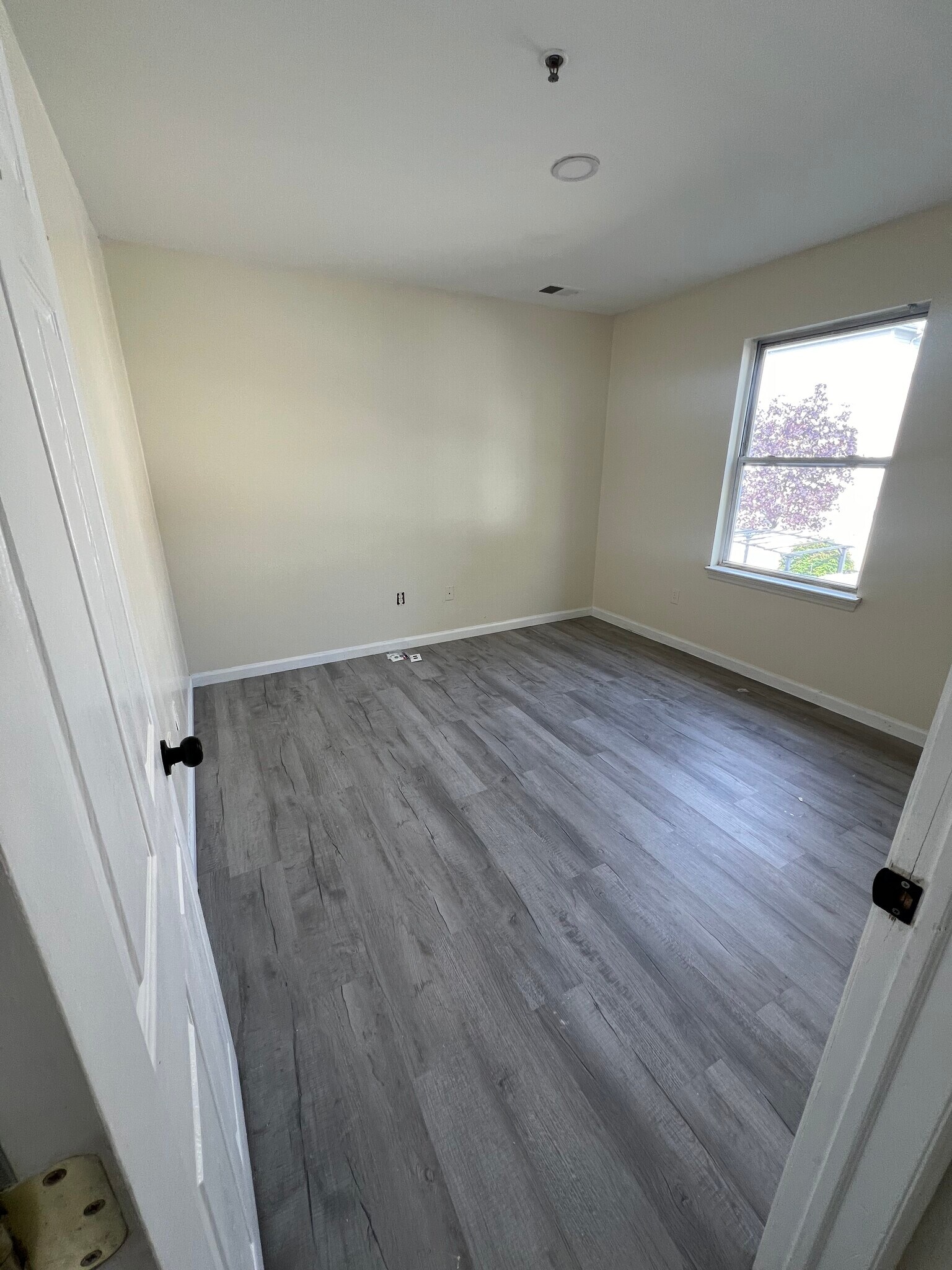 Bedroom #2 - 547 Broadway